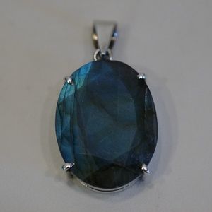 Sterling Silver .925 Handmade Labradorite Pendant